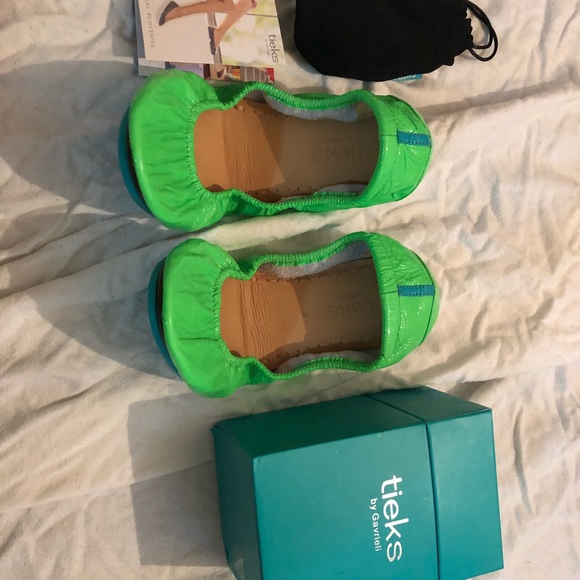 galactic green tieks